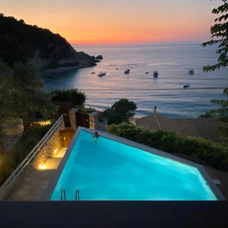 Caltabania Suites Áyios Nikítas Exterior foto